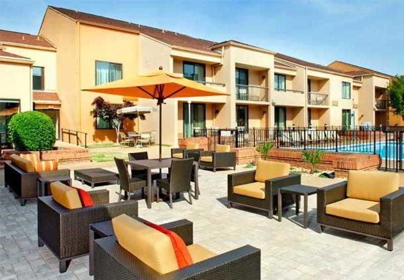 Courtyard By Marriott Columbus Hotell Eksteriør bilde